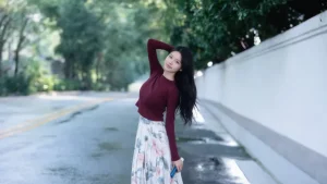 သားမိနှစ်ယောက်လုံး အတူတူကုန်းကြသည်